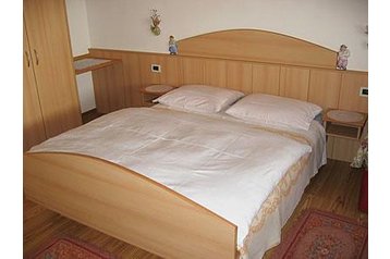 Family pension San Martino in Badia 2